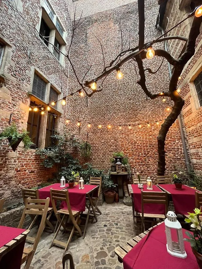 Cozy Antwerp - Cityview Family & Private Rooms Free Parking 0*,  Belgium