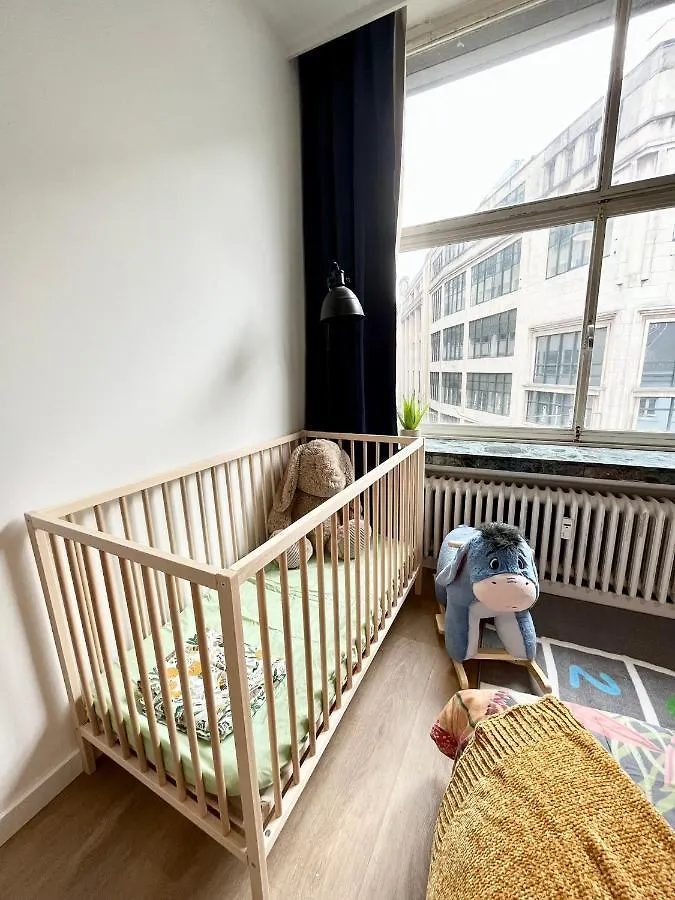 Cozy Antwerp - Cityview Family & Private Rooms Free Parking